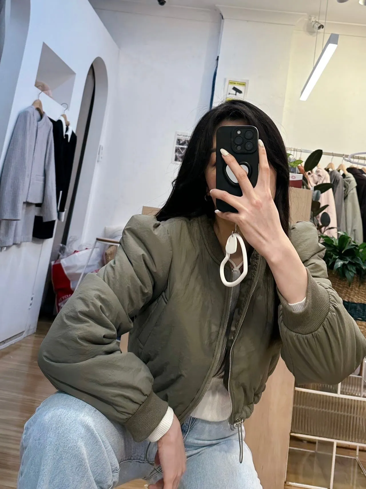 Bomber jacket