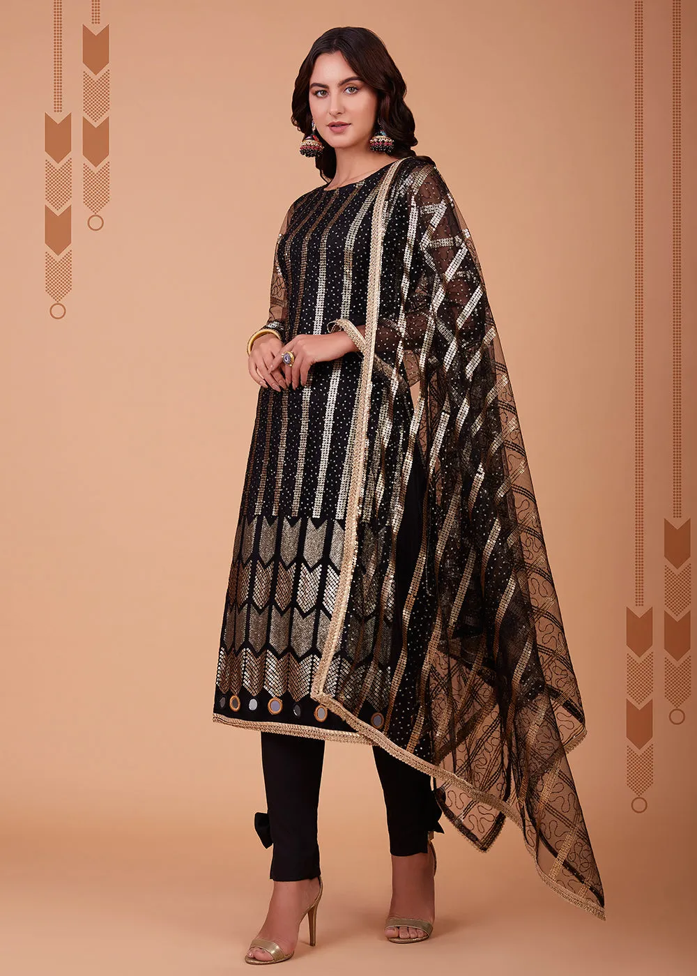 Glamorous Black Tone to Tone Thread Net Salwar Kameez