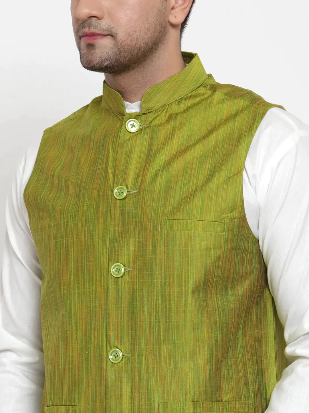 Men'S White Solid Kurta With Pyjamas & Green Nehru Jacket