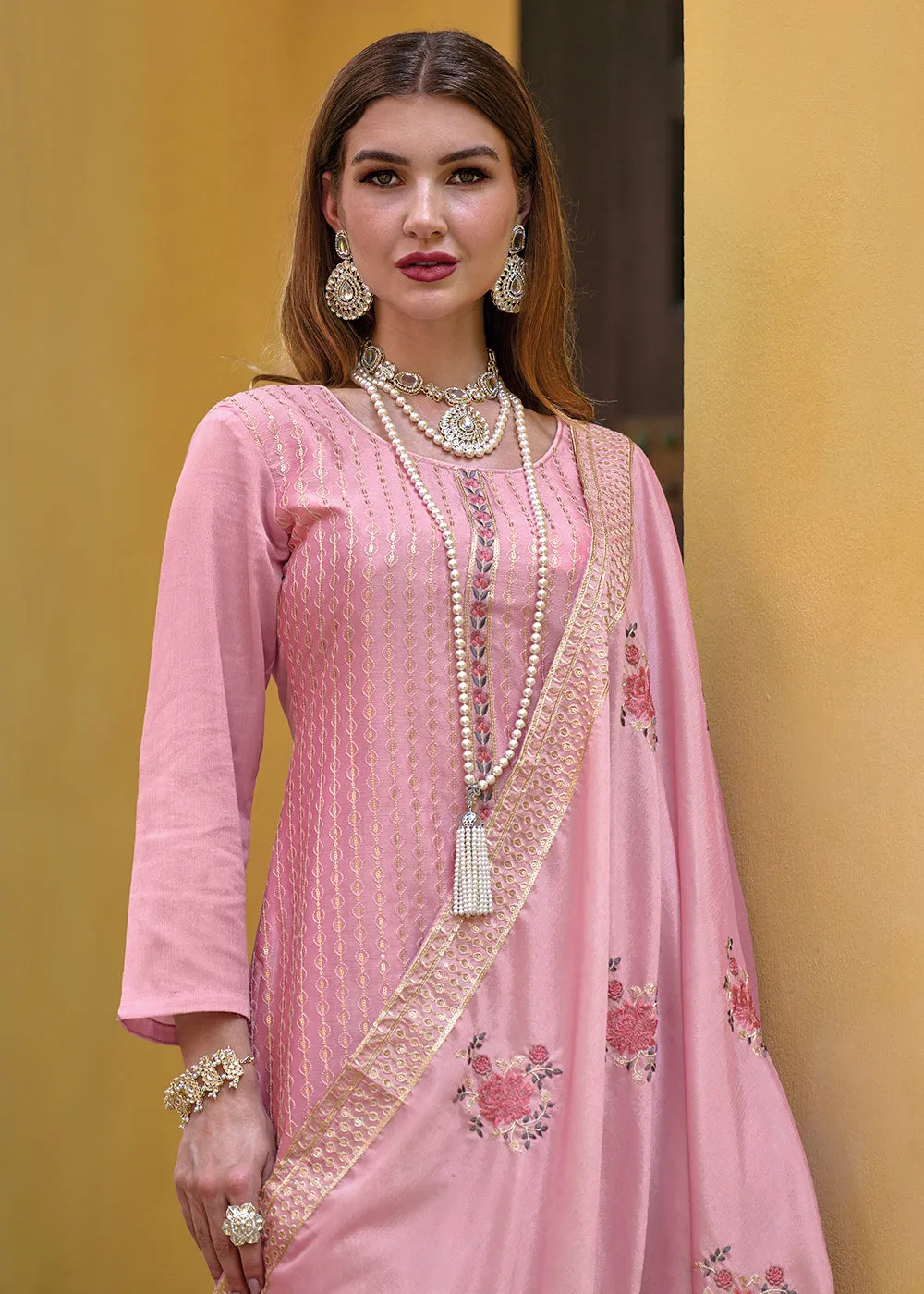 Pakistani Style Stunning Pink Embroidered Eid Wear Kurta Set