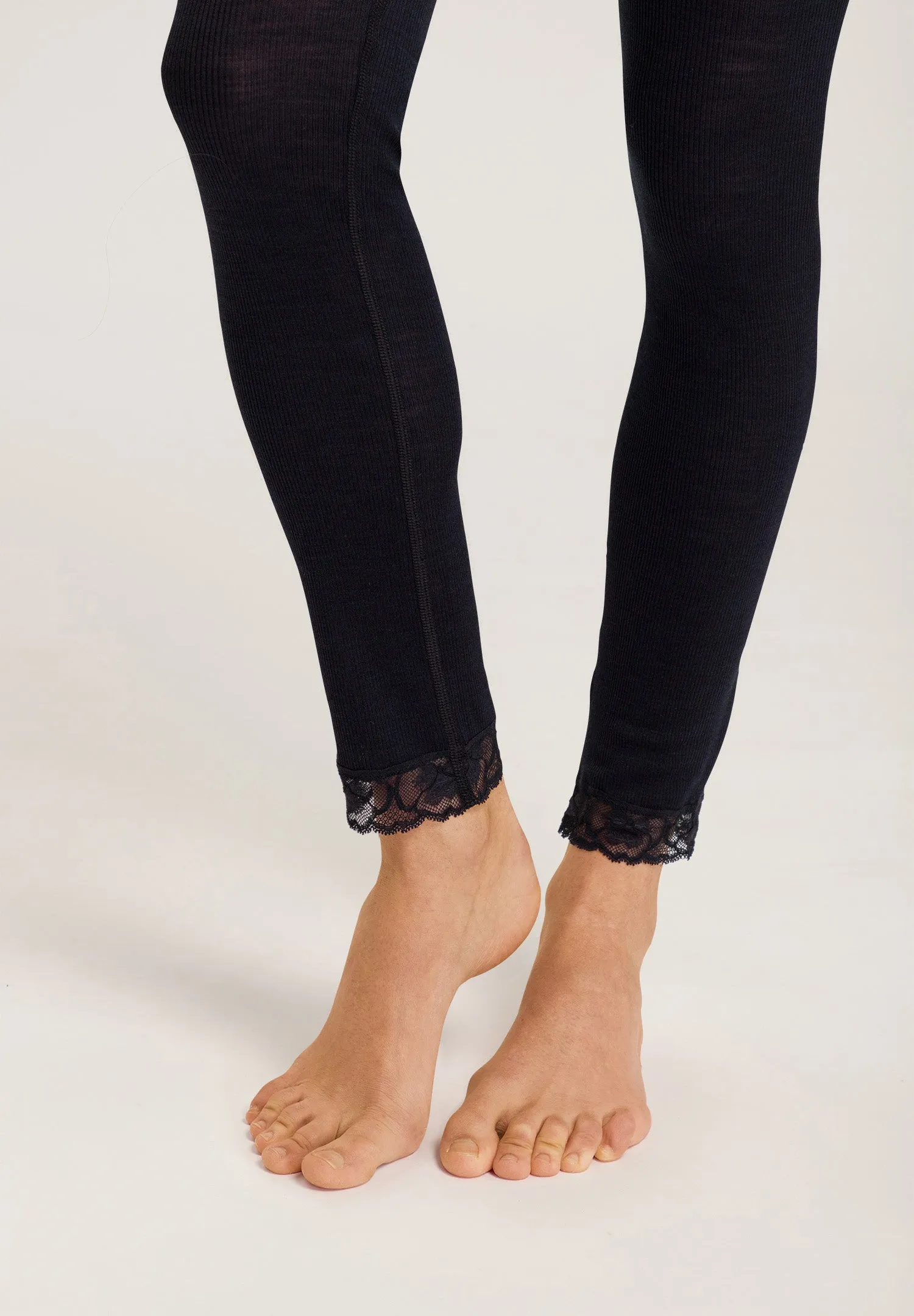 Woolen Lace Leggings | Black 70969-019